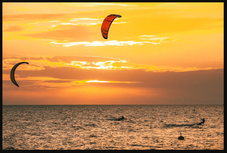 sunset at kite beach Dubai